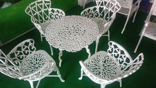 Singapore table set - Image 4